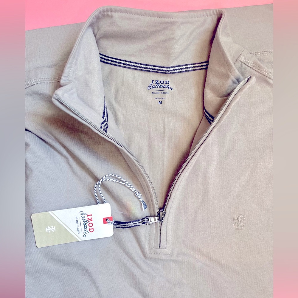 Mens NWT IZOD Saltwater light grey zipper neck pull over cotton top size Medium